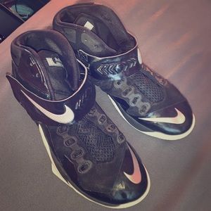 Lebron James Basketball Shoes